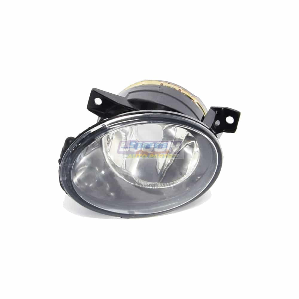 VW Amarok Fog Light Oval Left 10-17 - Image 2