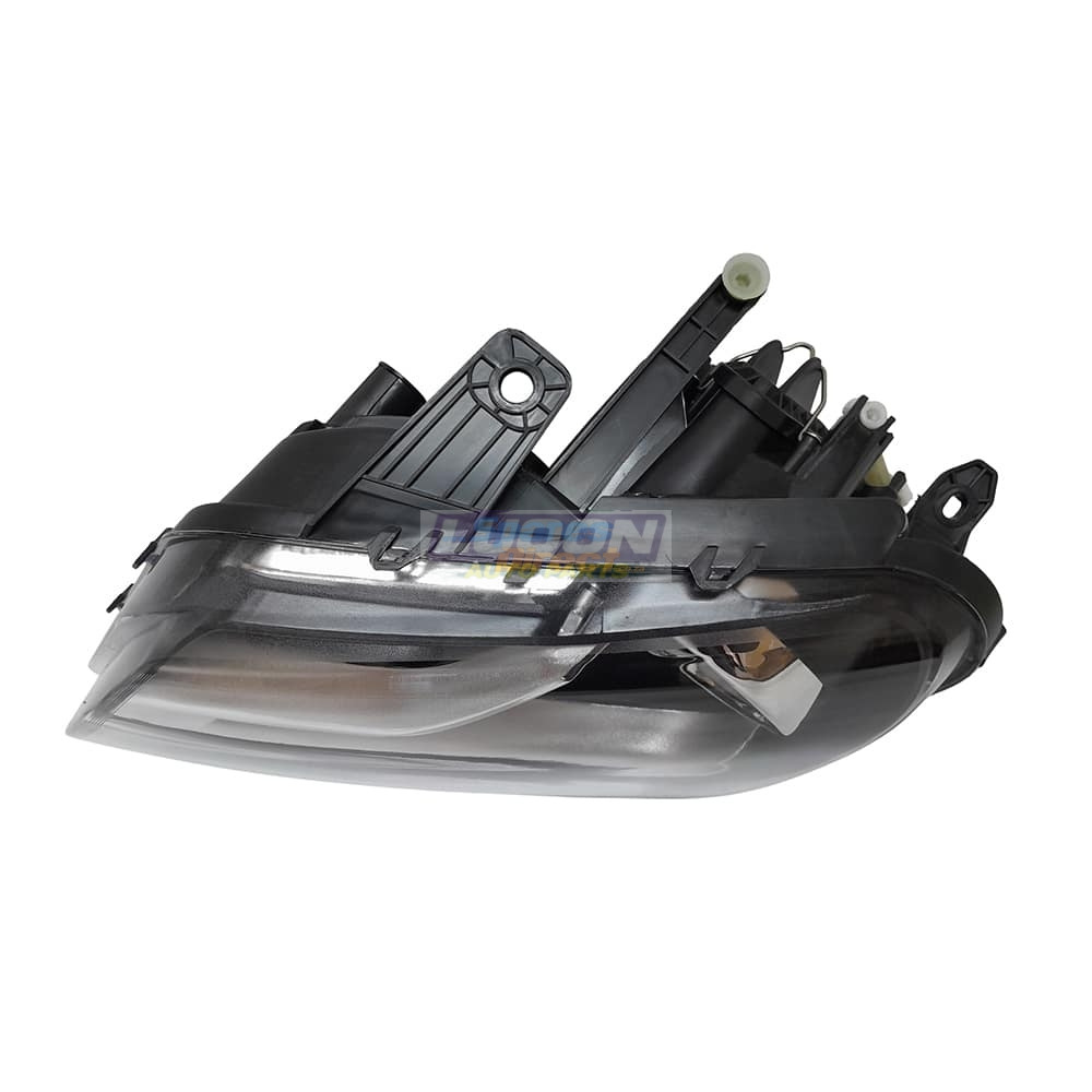 VW Amarok Headlight Manual Left (5-pin) 10-17 - Image 2